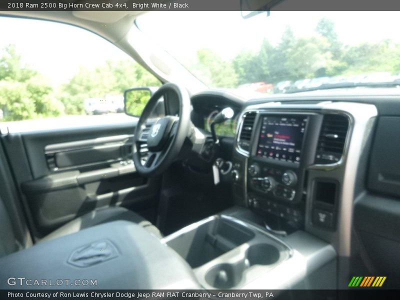 Bright White / Black 2018 Ram 2500 Big Horn Crew Cab 4x4