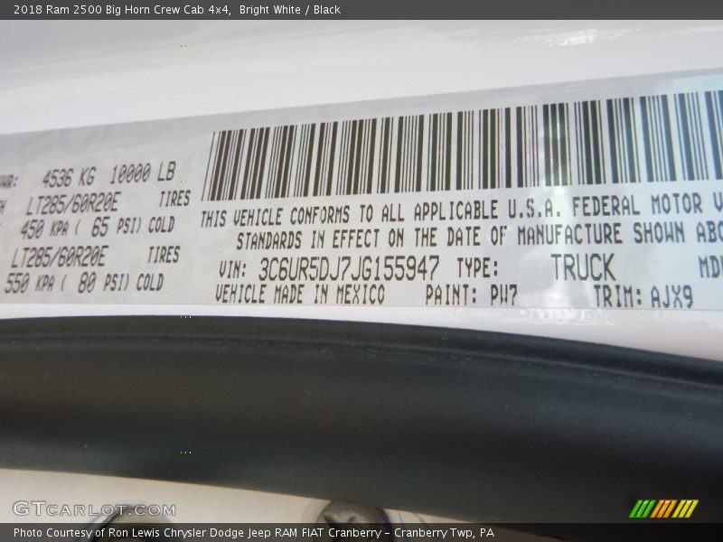 Bright White / Black 2018 Ram 2500 Big Horn Crew Cab 4x4
