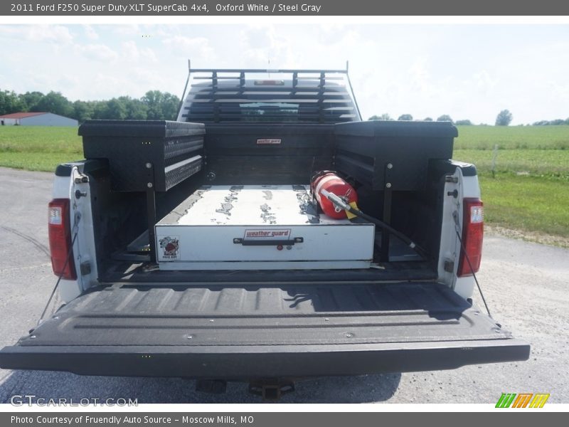 Oxford White / Steel Gray 2011 Ford F250 Super Duty XLT SuperCab 4x4