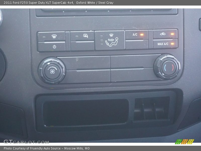 Oxford White / Steel Gray 2011 Ford F250 Super Duty XLT SuperCab 4x4