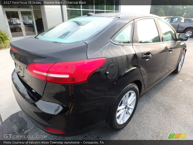 Shadow Black / Charcoal Black 2017 Ford Focus SE Sedan