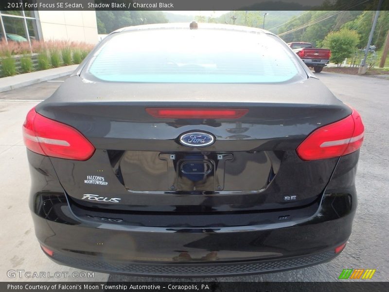 Shadow Black / Charcoal Black 2017 Ford Focus SE Sedan