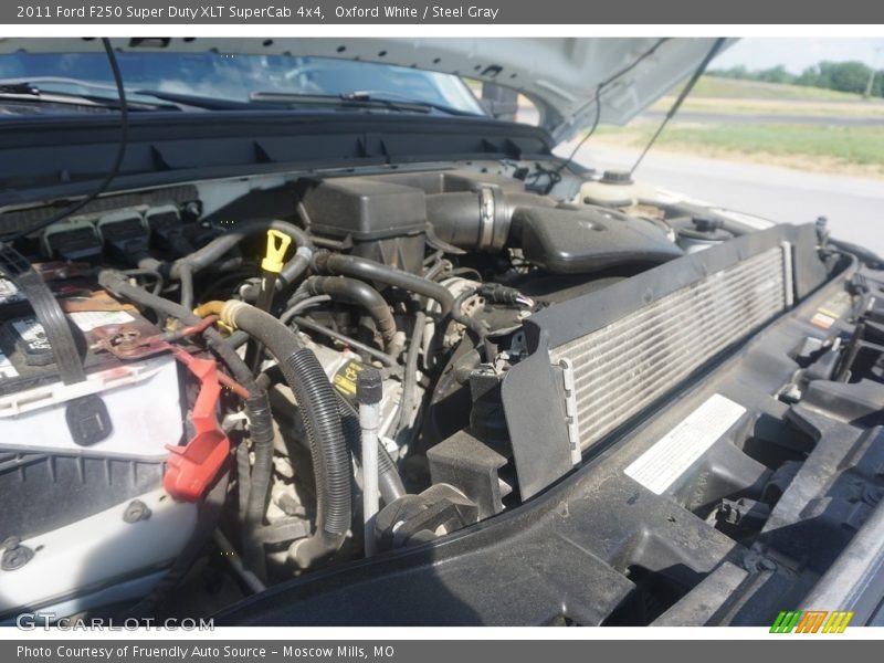Oxford White / Steel Gray 2011 Ford F250 Super Duty XLT SuperCab 4x4