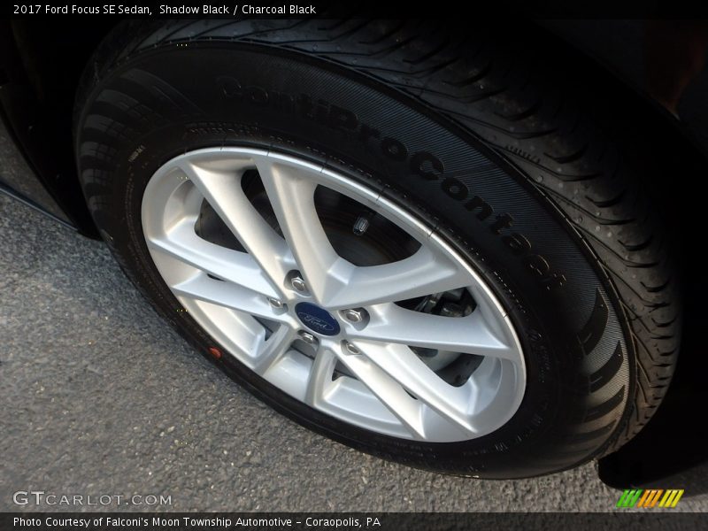 Shadow Black / Charcoal Black 2017 Ford Focus SE Sedan