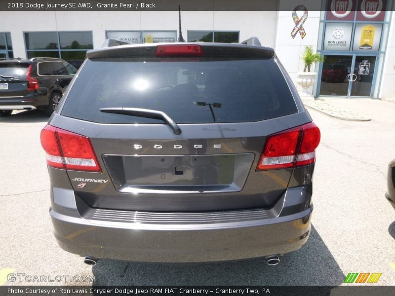 Granite Pearl / Black 2018 Dodge Journey SE AWD