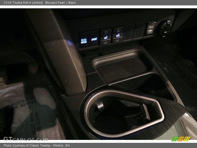 Blizzard Pearl / Black 2016 Toyota RAV4 Limited
