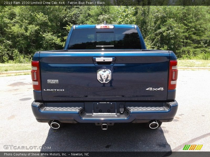 Patriot Blue Pearl / Black 2019 Ram 1500 Limited Crew Cab 4x4