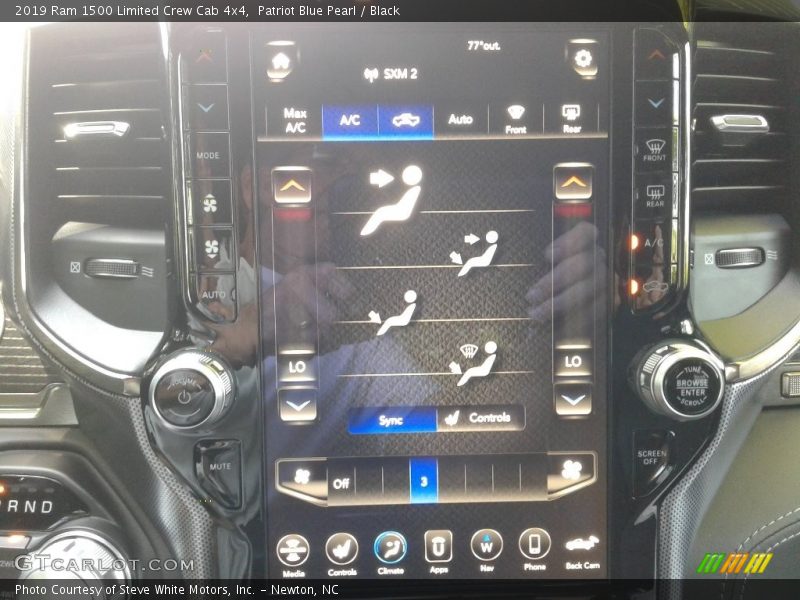 Patriot Blue Pearl / Black 2019 Ram 1500 Limited Crew Cab 4x4