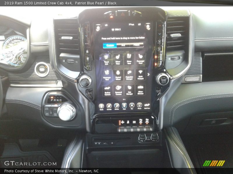 Patriot Blue Pearl / Black 2019 Ram 1500 Limited Crew Cab 4x4