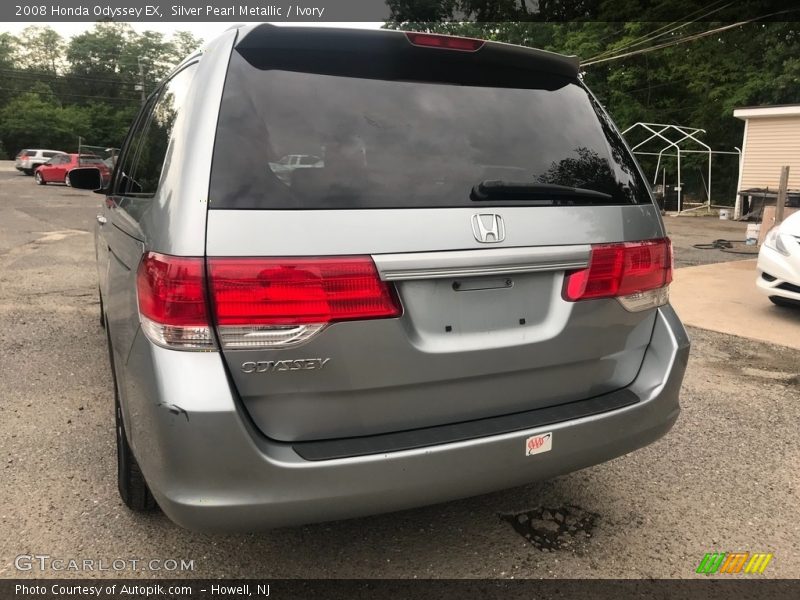 Silver Pearl Metallic / Ivory 2008 Honda Odyssey EX