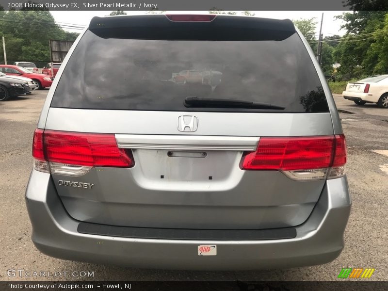 Silver Pearl Metallic / Ivory 2008 Honda Odyssey EX