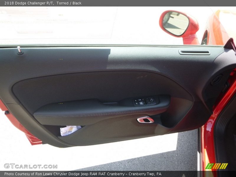 Torred / Black 2018 Dodge Challenger R/T