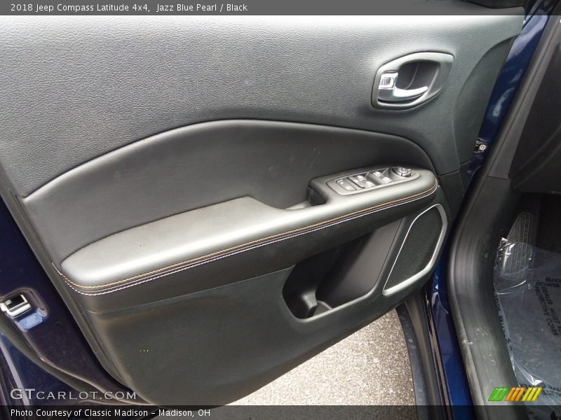 Jazz Blue Pearl / Black 2018 Jeep Compass Latitude 4x4