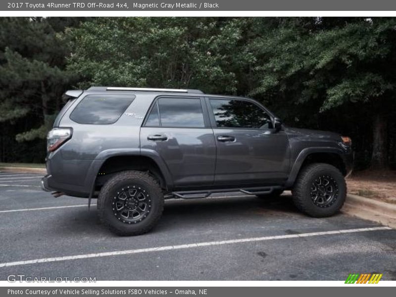 Magnetic Gray Metallic / Black 2017 Toyota 4Runner TRD Off-Road 4x4