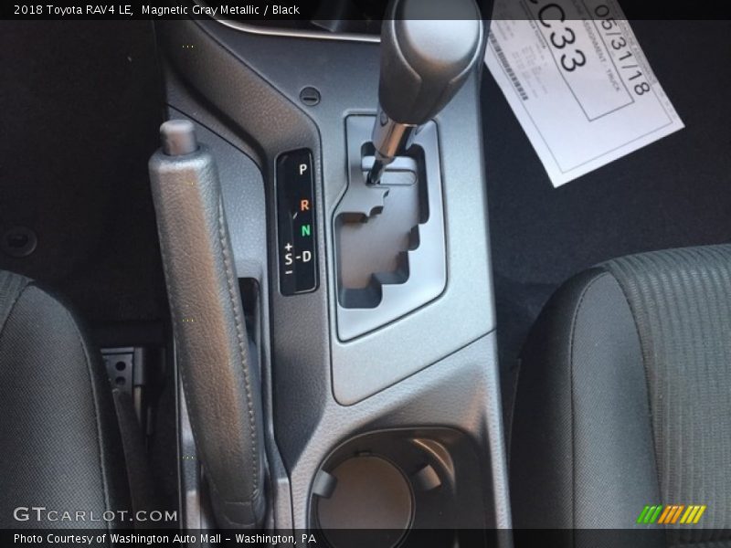 Magnetic Gray Metallic / Black 2018 Toyota RAV4 LE