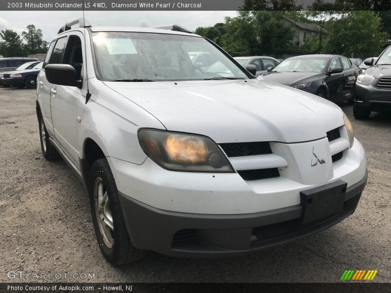 Diamond White Pearl / Charcoal 2003 Mitsubishi Outlander LS 4WD