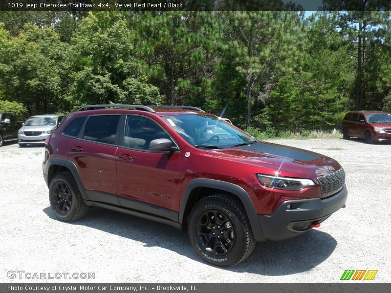 Velvet Red Pearl / Black 2019 Jeep Cherokee Trailhawk 4x4