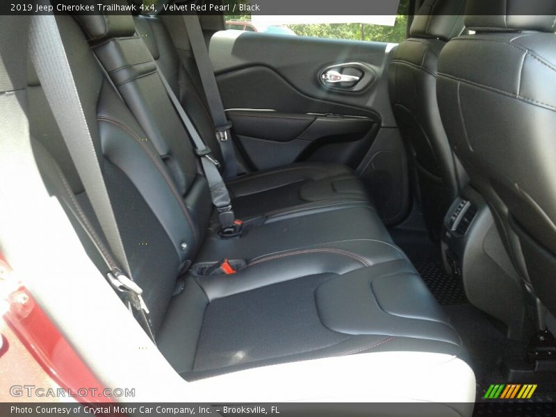 Velvet Red Pearl / Black 2019 Jeep Cherokee Trailhawk 4x4