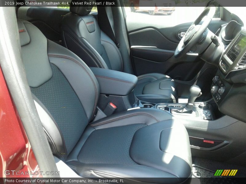 Velvet Red Pearl / Black 2019 Jeep Cherokee Trailhawk 4x4