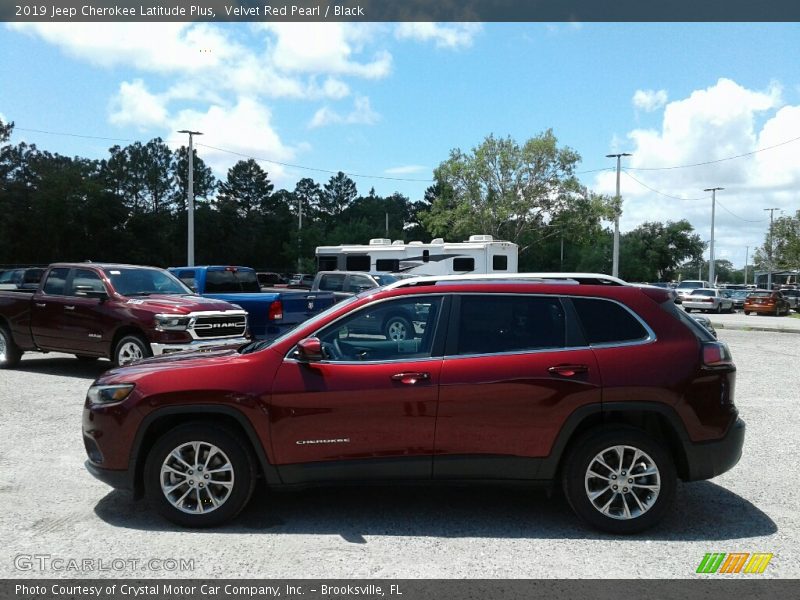 Velvet Red Pearl / Black 2019 Jeep Cherokee Latitude Plus