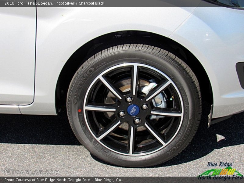 Ingot Silver / Charcoal Black 2018 Ford Fiesta SE Sedan
