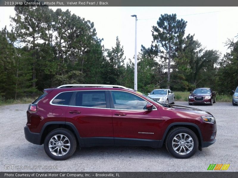 Velvet Red Pearl / Black 2019 Jeep Cherokee Latitude Plus