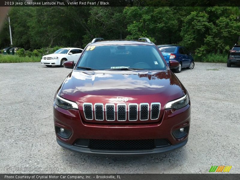 Velvet Red Pearl / Black 2019 Jeep Cherokee Latitude Plus
