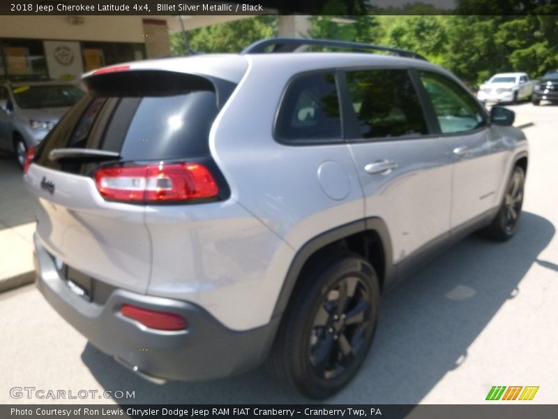 Billet Silver Metallic / Black 2018 Jeep Cherokee Latitude 4x4