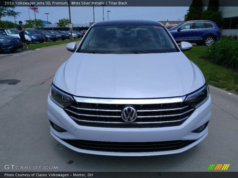 White Silver Metallic / Titan Black 2019 Volkswagen Jetta SEL Premium