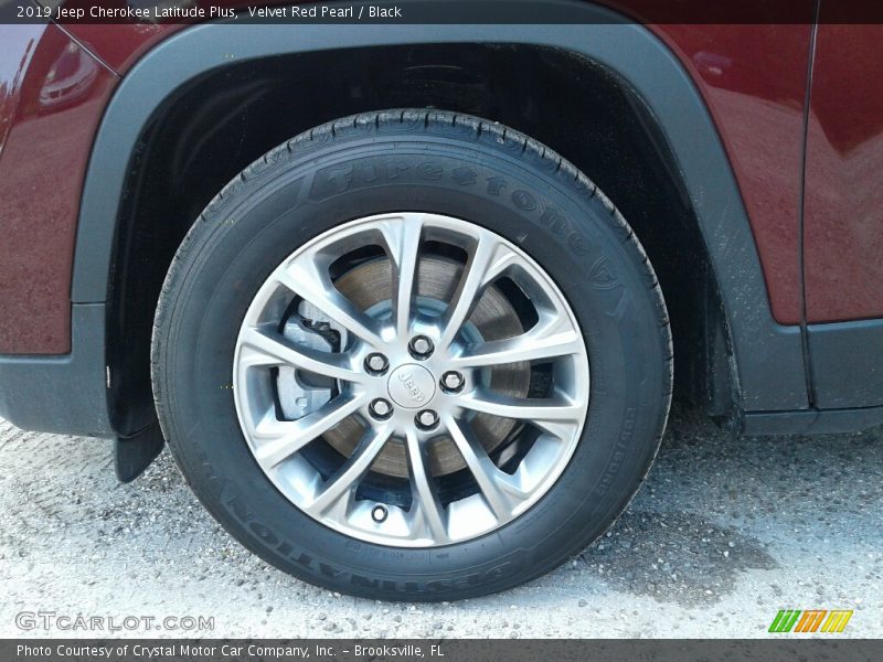 Velvet Red Pearl / Black 2019 Jeep Cherokee Latitude Plus