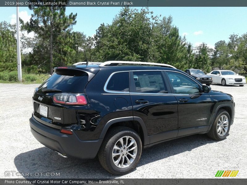 Diamond Black Crystal Pearl / Black 2019 Jeep Cherokee Latitude Plus