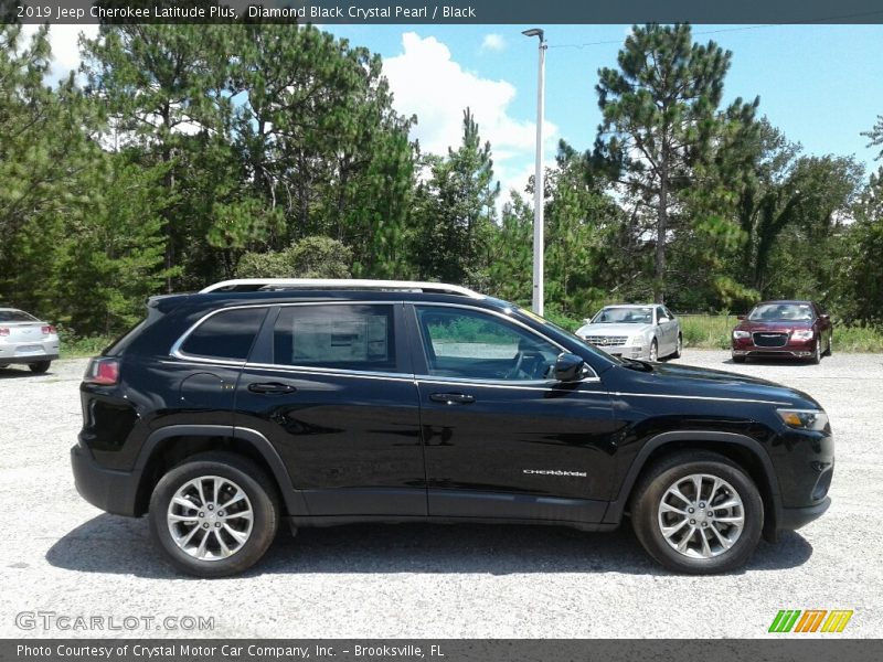  2019 Cherokee Latitude Plus Diamond Black Crystal Pearl