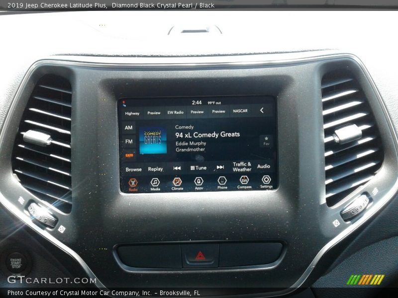Diamond Black Crystal Pearl / Black 2019 Jeep Cherokee Latitude Plus
