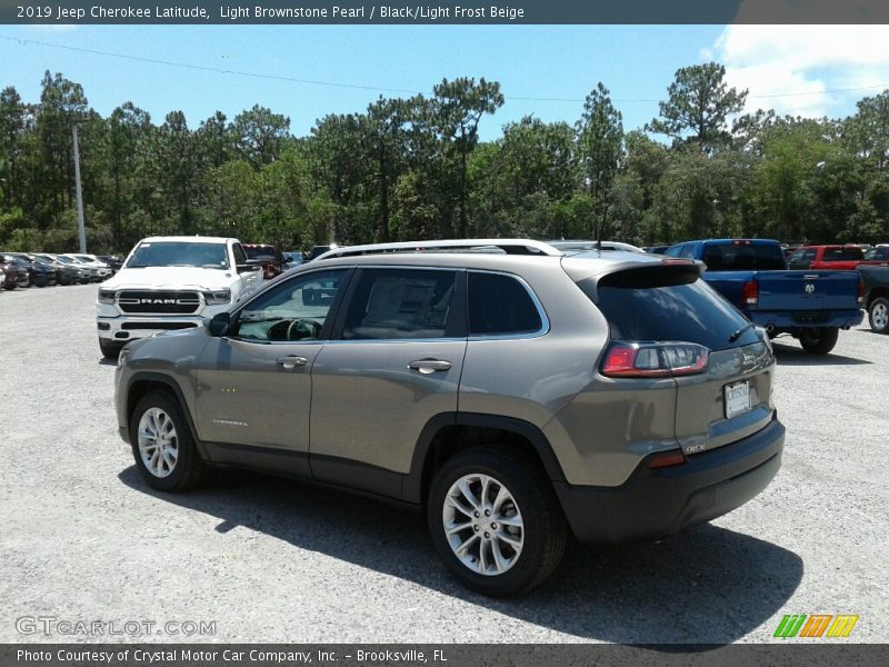 Light Brownstone Pearl / Black/Light Frost Beige 2019 Jeep Cherokee Latitude