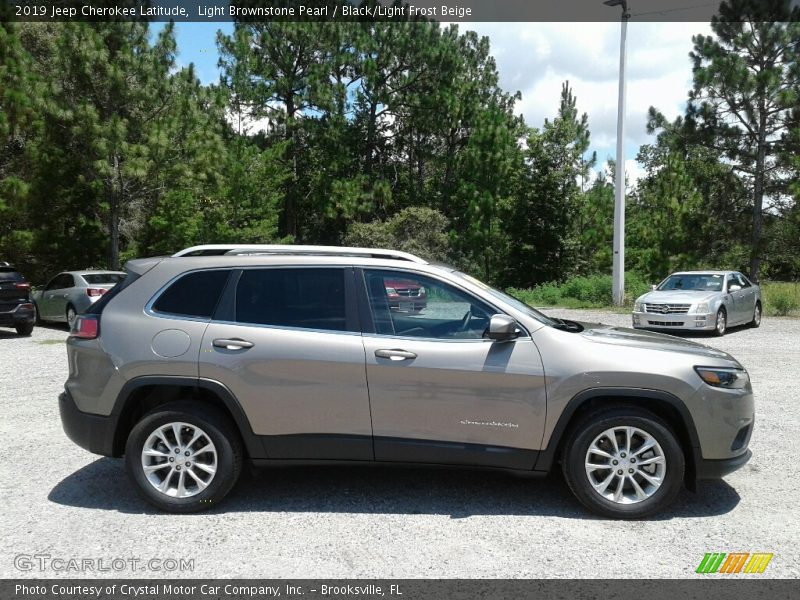 Light Brownstone Pearl / Black/Light Frost Beige 2019 Jeep Cherokee Latitude