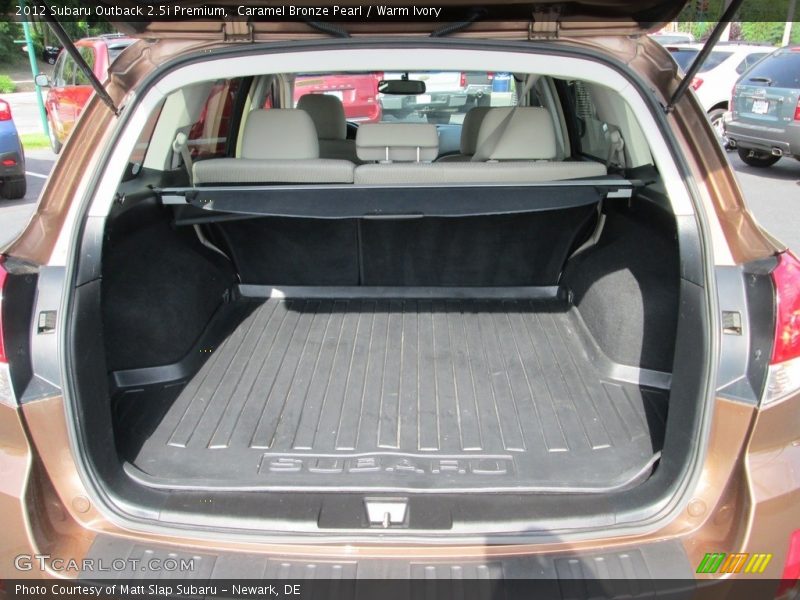 Caramel Bronze Pearl / Warm Ivory 2012 Subaru Outback 2.5i Premium