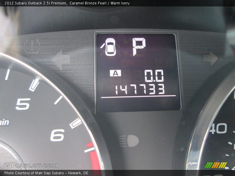 Caramel Bronze Pearl / Warm Ivory 2012 Subaru Outback 2.5i Premium