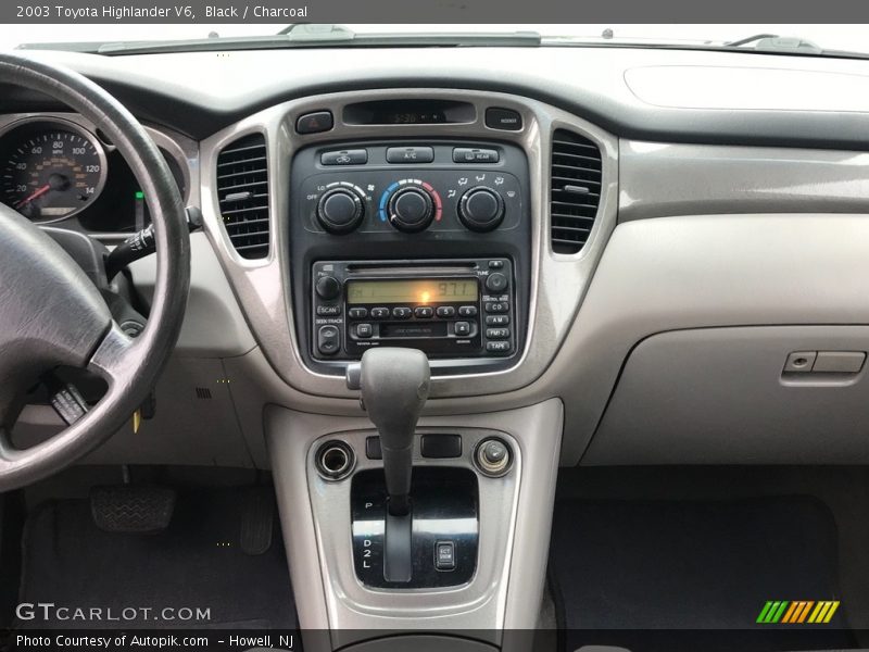 Black / Charcoal 2003 Toyota Highlander V6