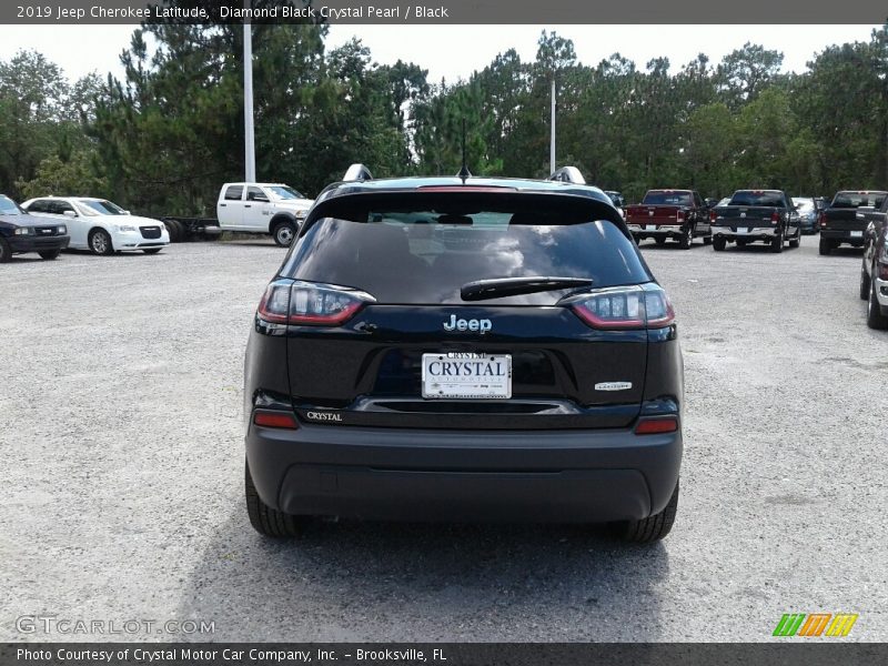 Diamond Black Crystal Pearl / Black 2019 Jeep Cherokee Latitude