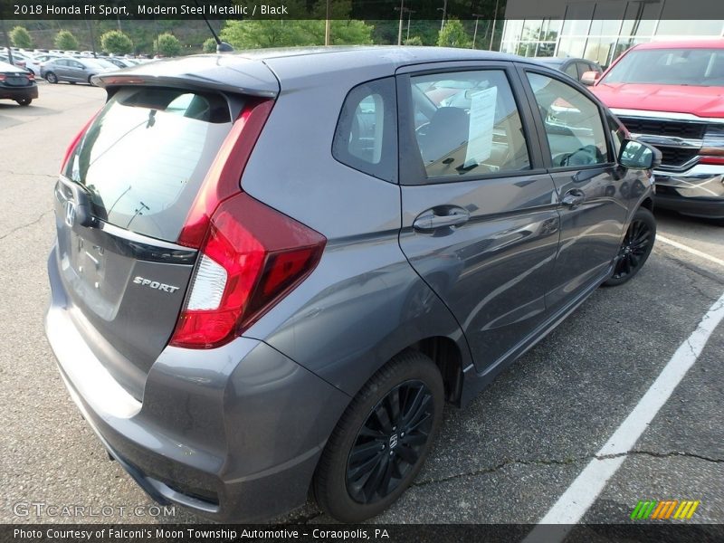 Modern Steel Metallic / Black 2018 Honda Fit Sport