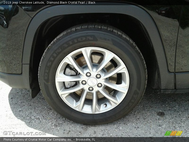 Diamond Black Crystal Pearl / Black 2019 Jeep Cherokee Latitude