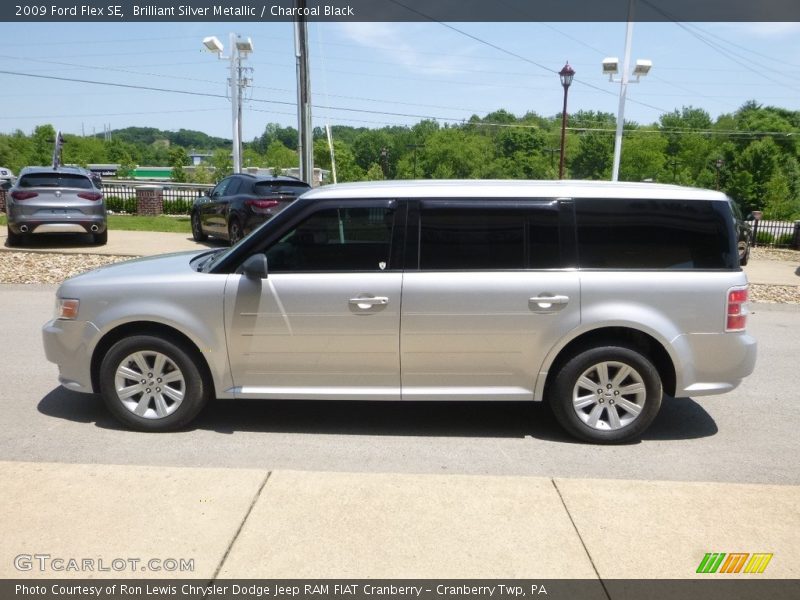 Brilliant Silver Metallic / Charcoal Black 2009 Ford Flex SE