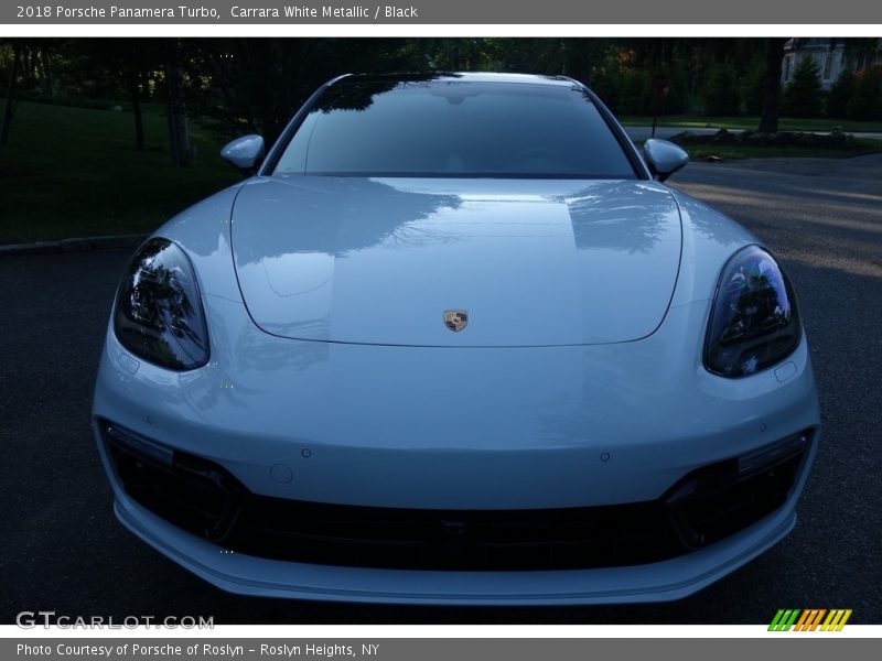Carrara White Metallic / Black 2018 Porsche Panamera Turbo