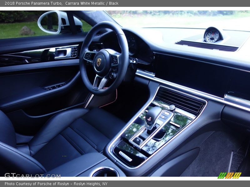 Carrara White Metallic / Black 2018 Porsche Panamera Turbo