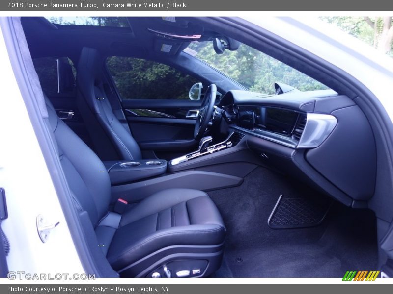 Carrara White Metallic / Black 2018 Porsche Panamera Turbo