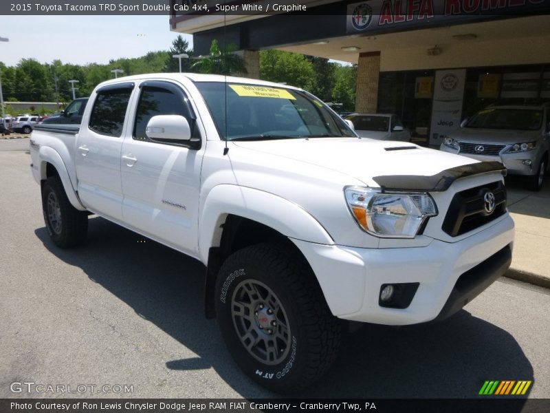 Super White / Graphite 2015 Toyota Tacoma TRD Sport Double Cab 4x4