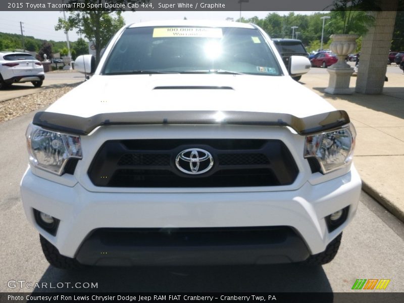 Super White / Graphite 2015 Toyota Tacoma TRD Sport Double Cab 4x4
