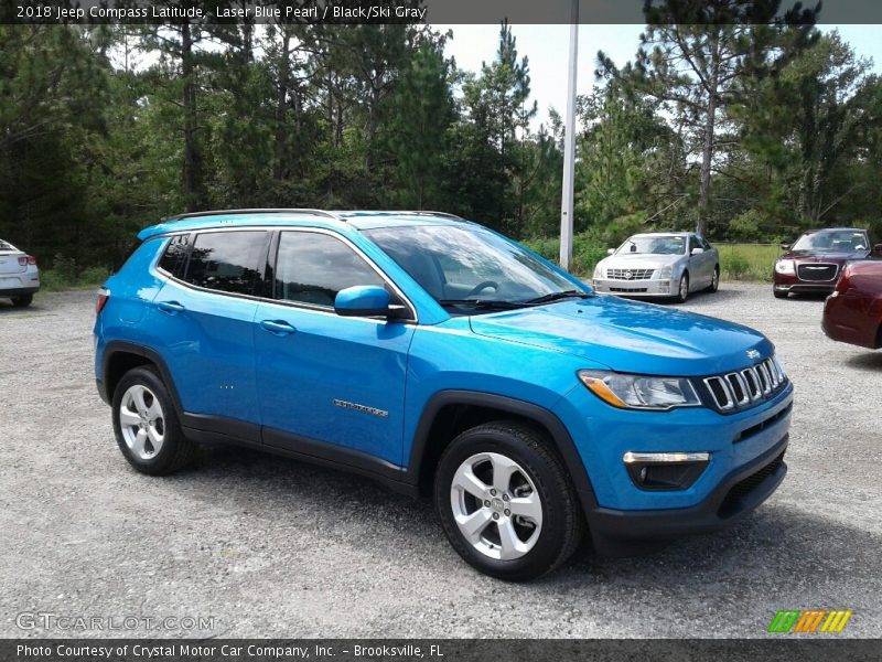 Laser Blue Pearl / Black/Ski Gray 2018 Jeep Compass Latitude