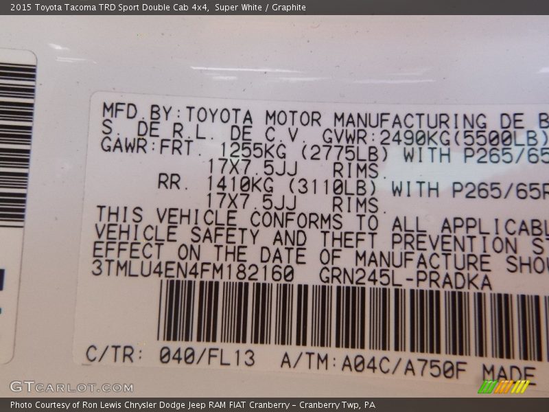 Super White / Graphite 2015 Toyota Tacoma TRD Sport Double Cab 4x4