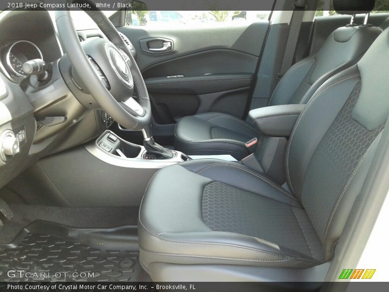 White / Black 2018 Jeep Compass Latitude